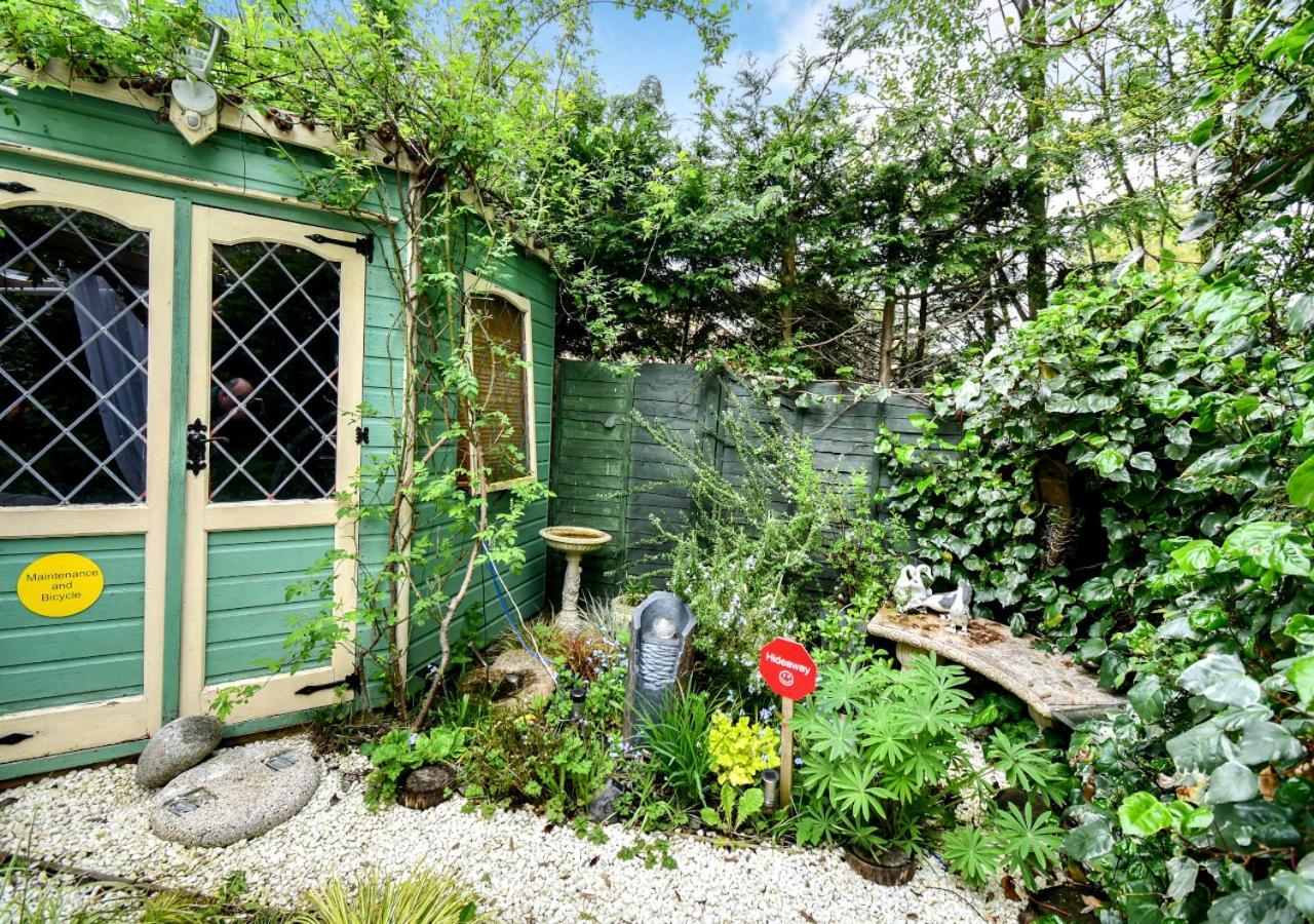 Appartement Cosy Garden Flat, Private Hot Tub & Four Poster Bed à York Extérieur photo