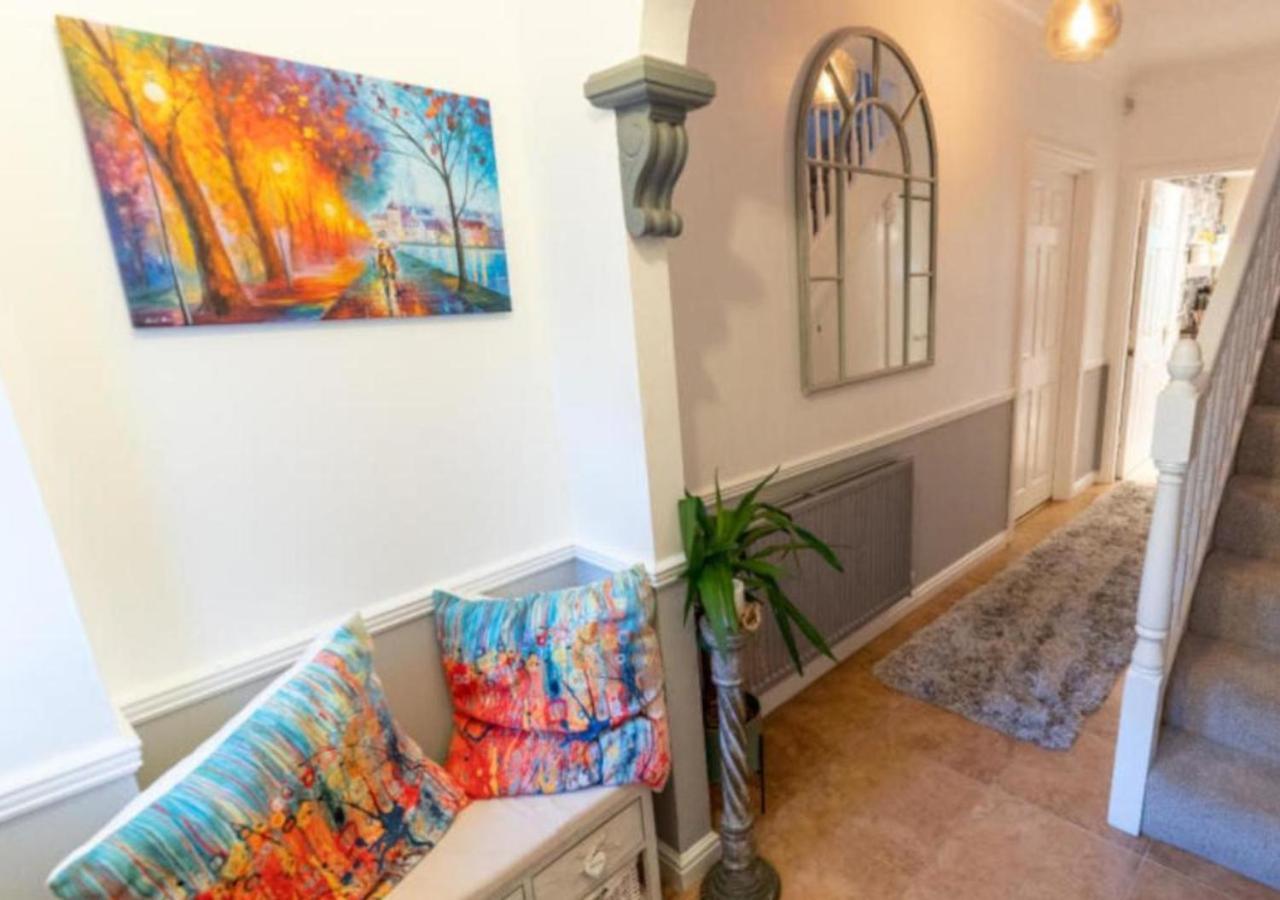 Appartement Cosy Garden Flat, Private Hot Tub & Four Poster Bed à York Extérieur photo